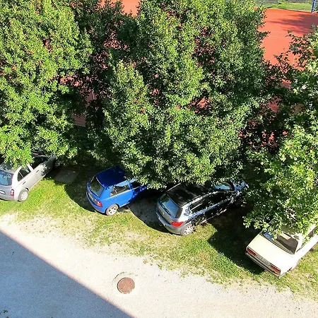 Διαμέρισμα Holiday Apartman