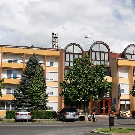 Διαμέρισμα Holiday Apartman Hévíz